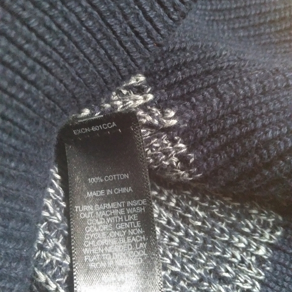 NWT Express Men's Chunky Navy Blue White Striped V-neck Sweater with Collar Med. - Picture 4 of 7